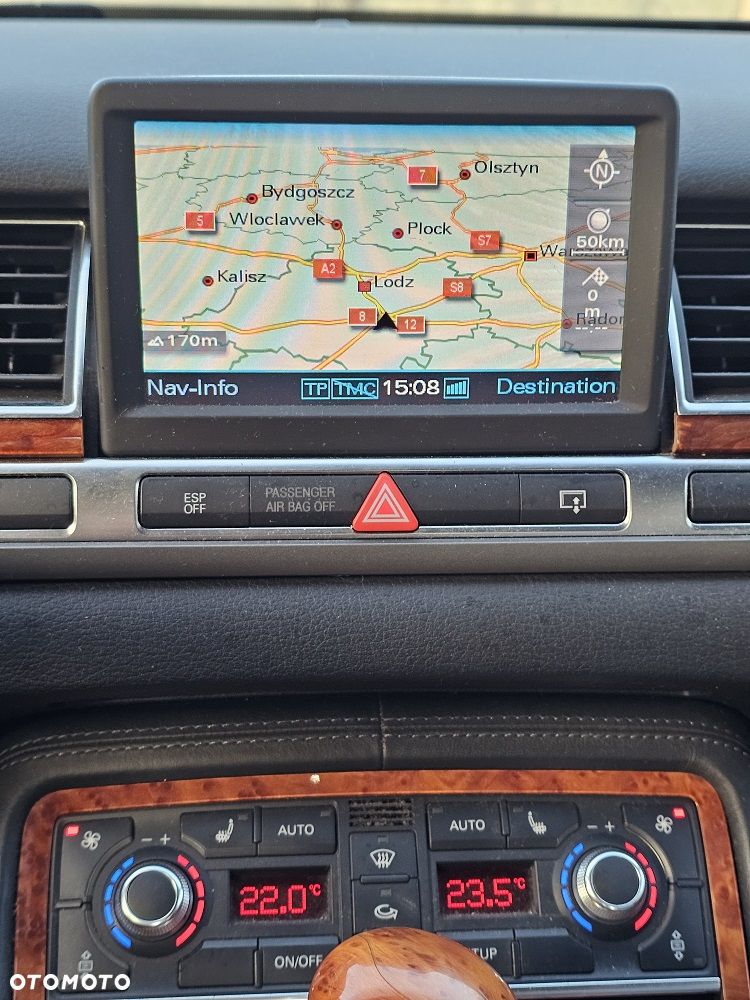 Audi A8 4.2 Quattro - 19