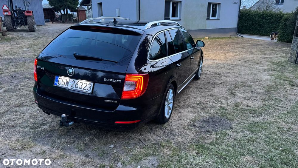 Skoda Superb 1.6 TDI GreenLine - 6