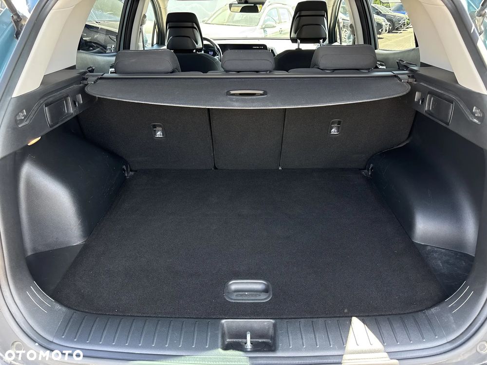 Kia Sportage 1.6 T-GDI HEV L 2WD - 28