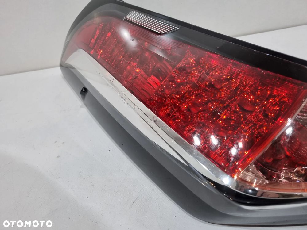 TOYOTA AYGO II LAMPA TYŁ LEWA EUROPA - 4