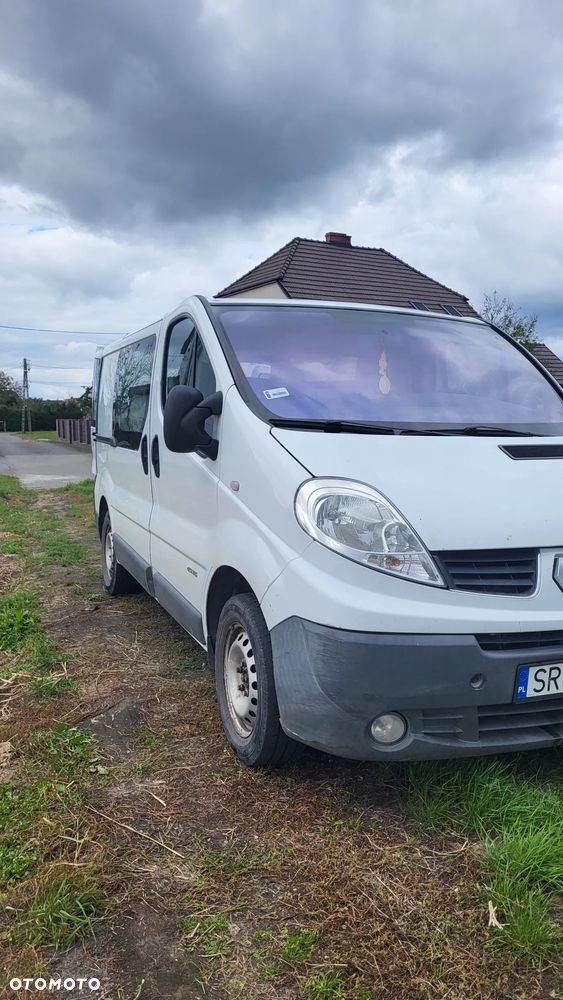 Renault TRAFIC - 5