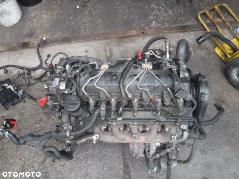 Volvo XC60   S80  XC70 S60 II V60 V70 silnik 2.4 D5 D5244T - 4