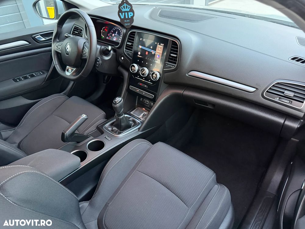 Renault Megane Blue dCi 116 Intens - 9