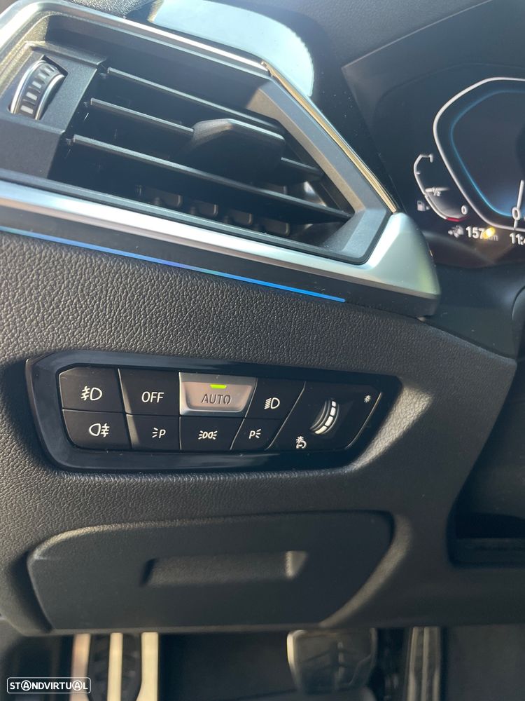 BMW 330 e xDrive Aut. M Sport - 24