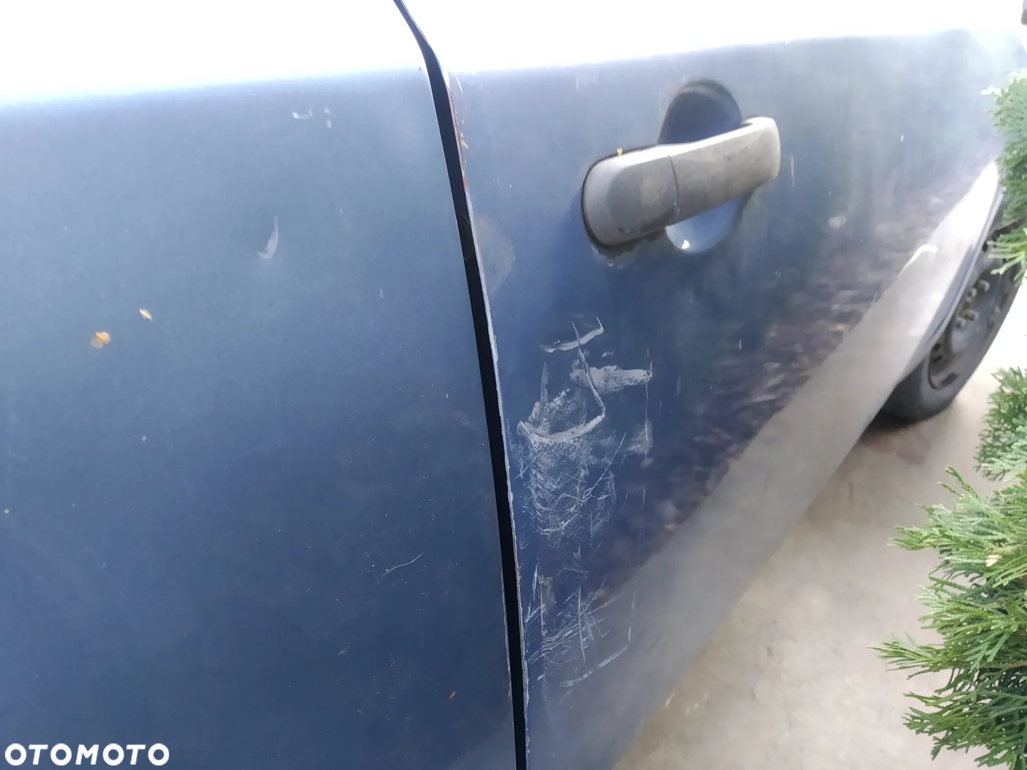 NISSAN MICRA 1.0 B 03 - 07 - DRZWI LEWE PRAWE T12 - 18