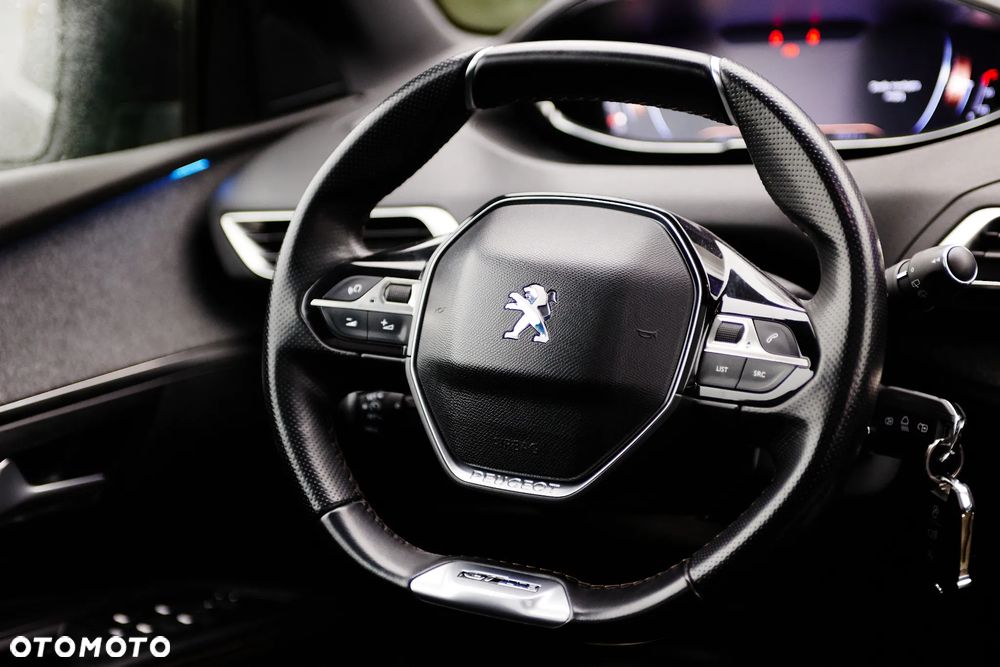 Peugeot 5008 1.6 BlueHDI Allure S&S - 34