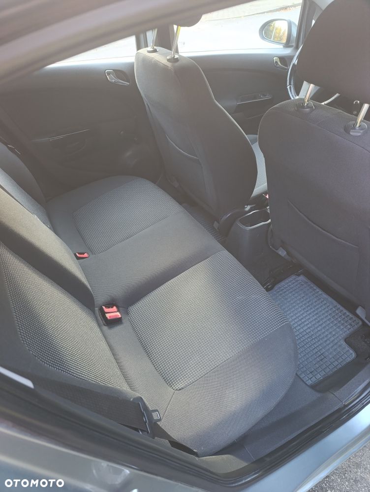 Opel Corsa - 8
