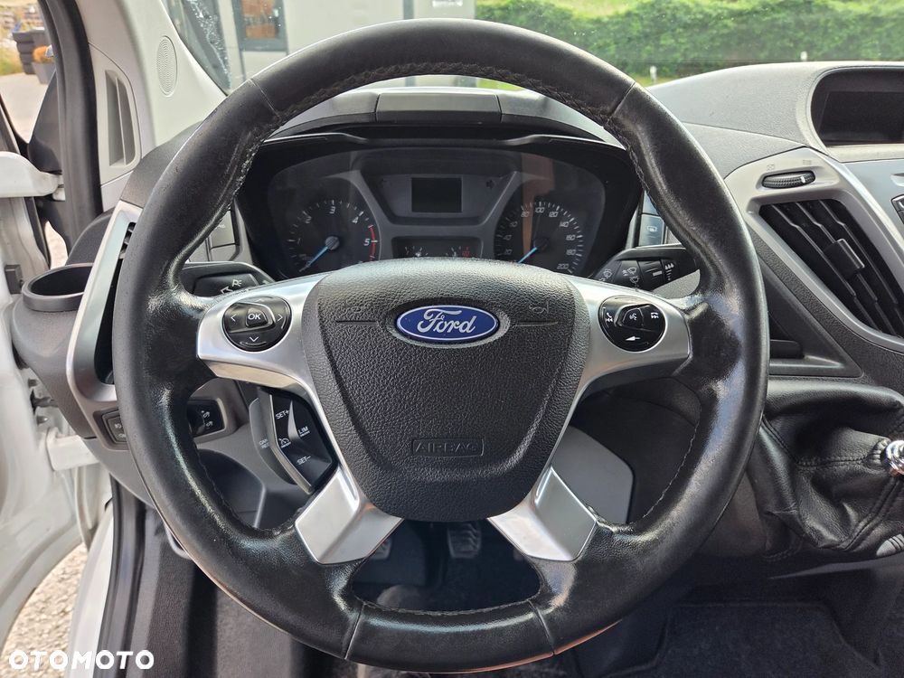 Ford Transit Custom 310 L2H1 Limited - 19