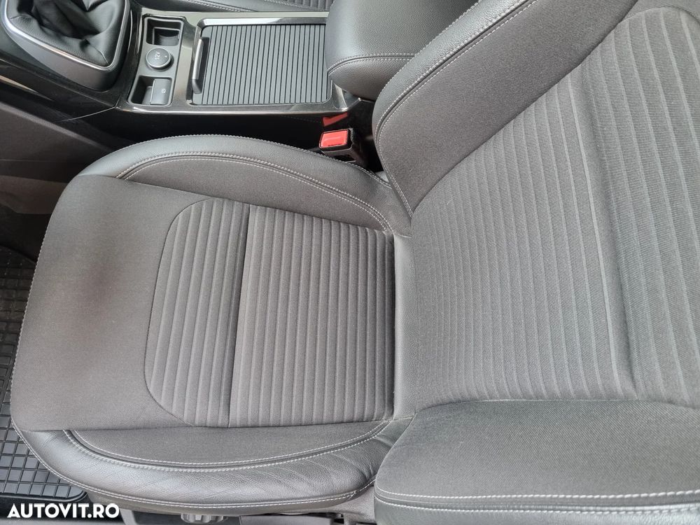 Ford Kuga 1.5 TDCi 2x4 Trend - 5