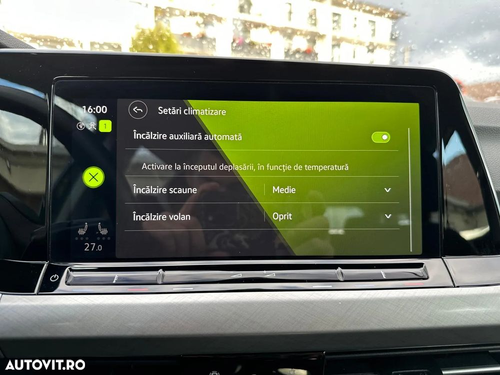 Volkswagen Golf Variant 2.0 TDI 116CP DSG Life - 28