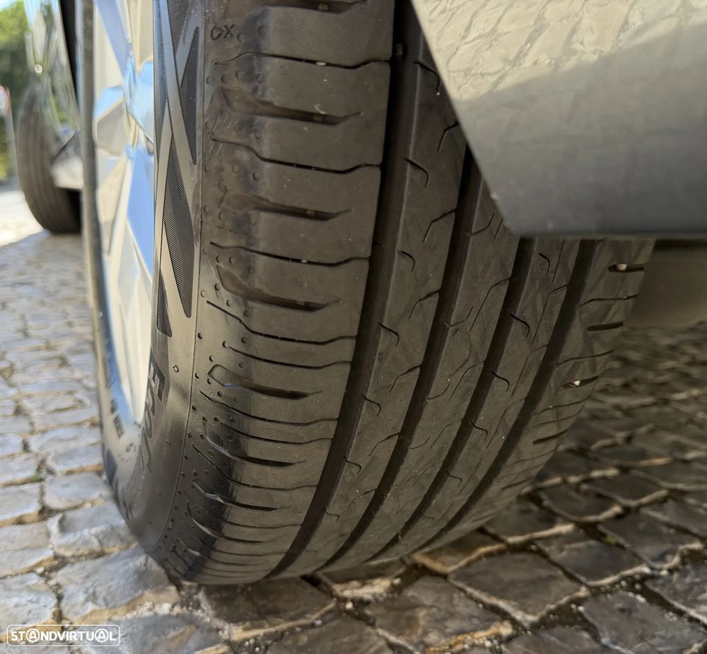 VW Touran 1.6 TDI Confortline - 9