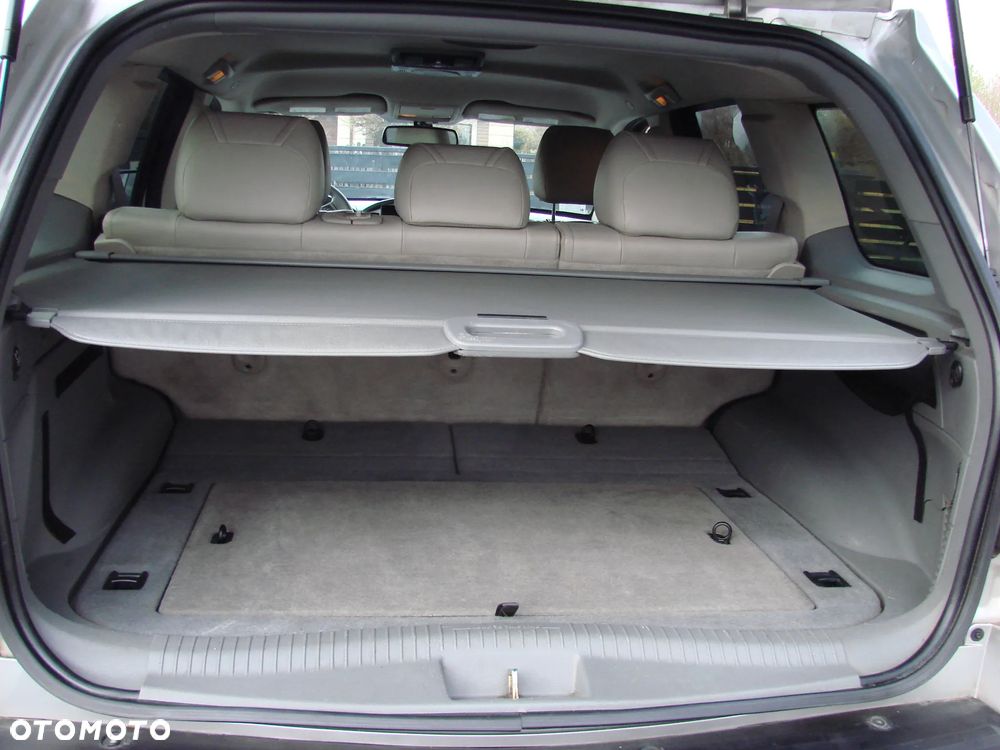 Jeep Grand Cherokee - 21