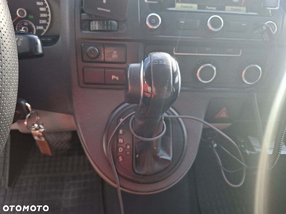 Volkswagen Transport T5 - 16