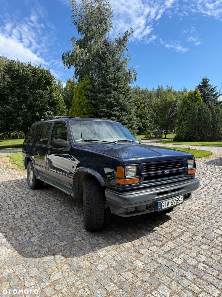 Ford Explorer - 3