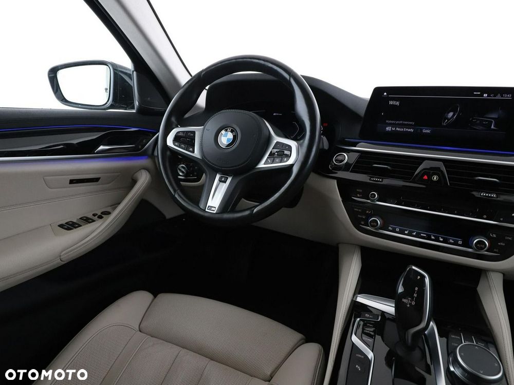 BMW Seria 5 530e iPerformance xDrive Luxury Line - 18