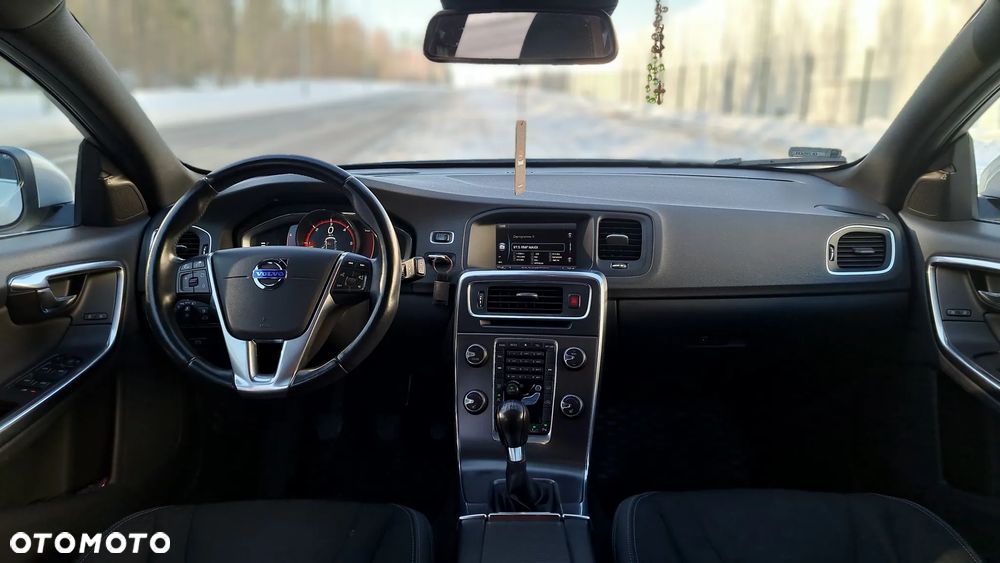 Volvo V60 D4 - 22