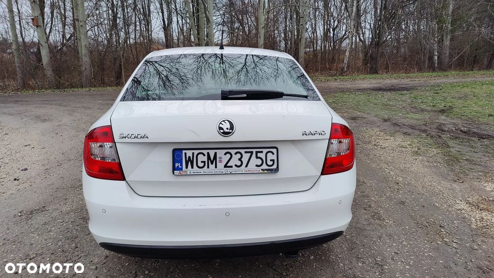Skoda RAPID 1.6 TDI DPF Ambition - 11
