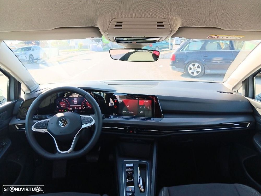 VW Golf 1.4 TSI e-Hybrid DSG - 11