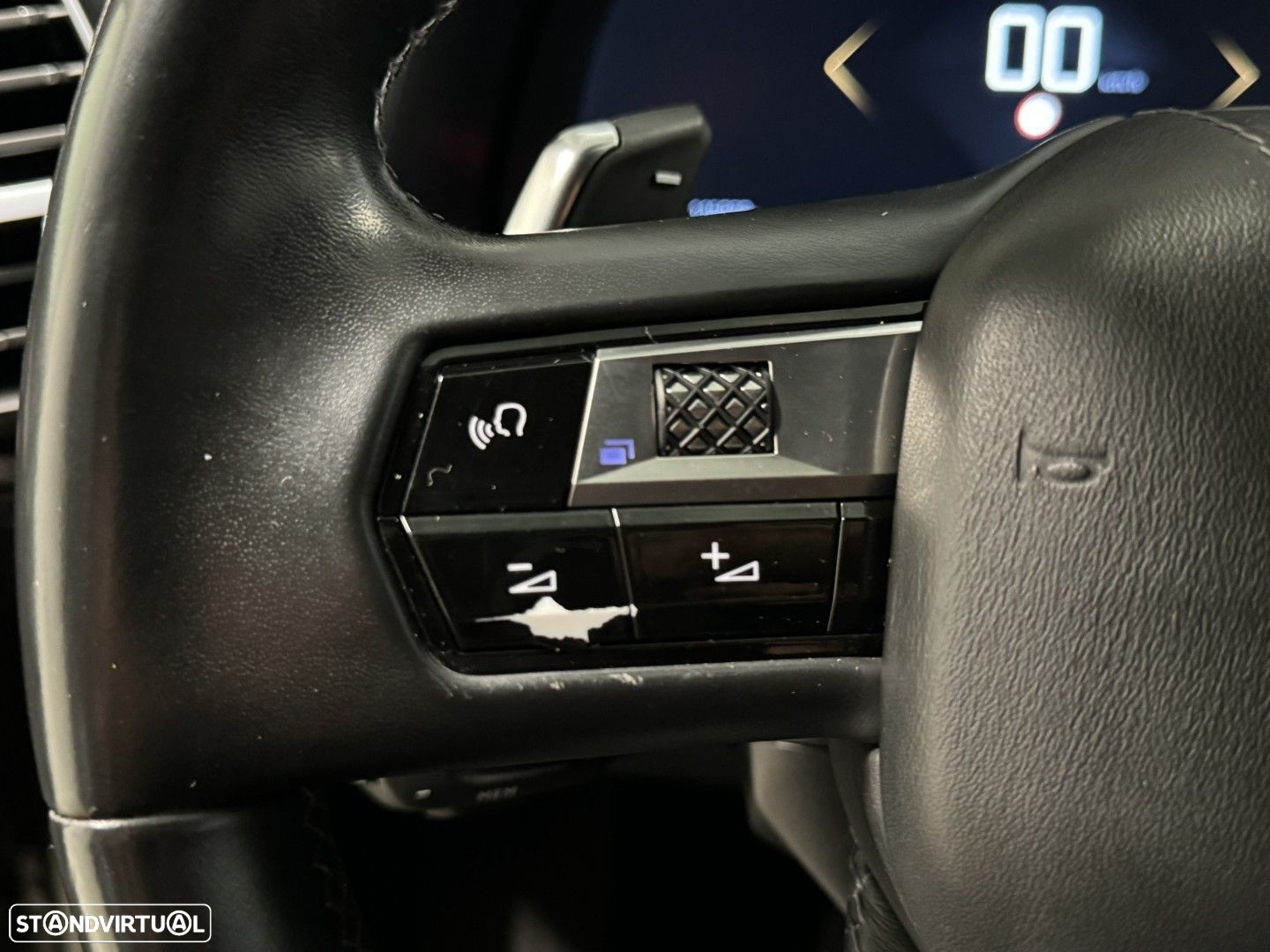 DS DS7 Crossback 2.0 BlueHDi So Chic EAT8 - 11