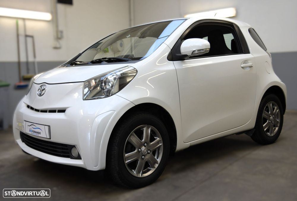 Toyota iQ 1.0 VVT-i Essential+AC - 36