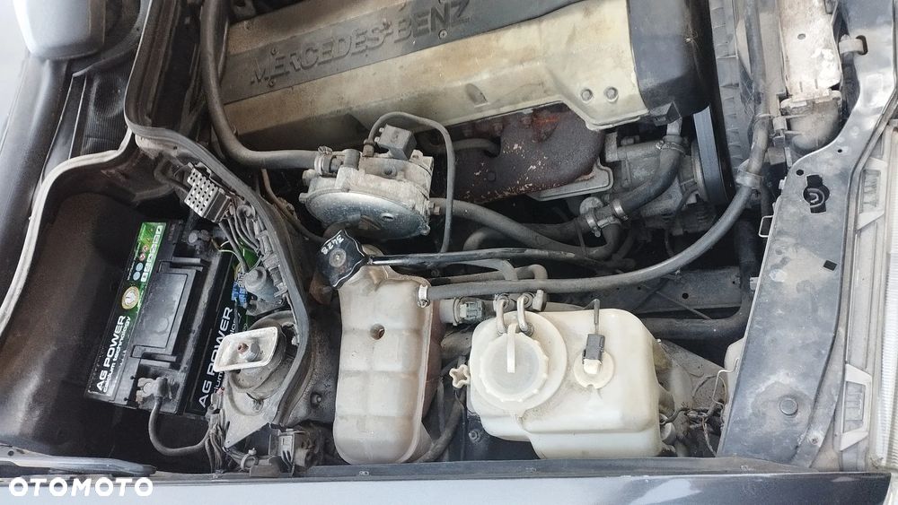 Mercedes-Benz W124 (1984-1993) - 36