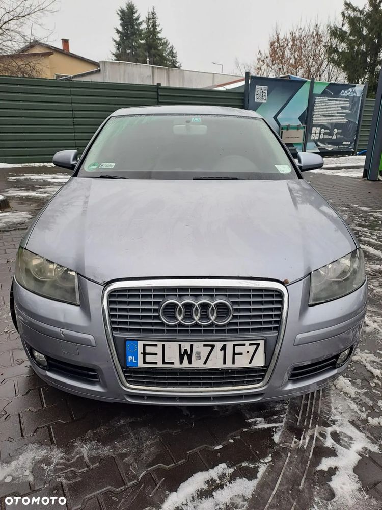 Audi A3 Sportback 2.0 FSI Ambition - 6