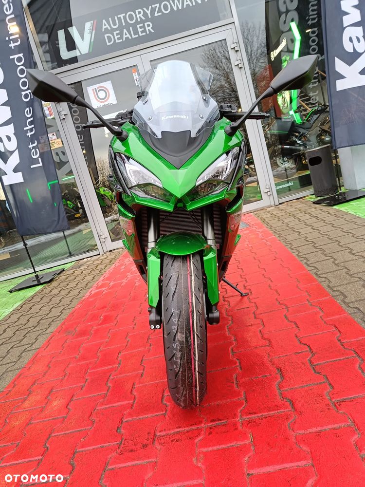 Kawasaki Ninja - 8