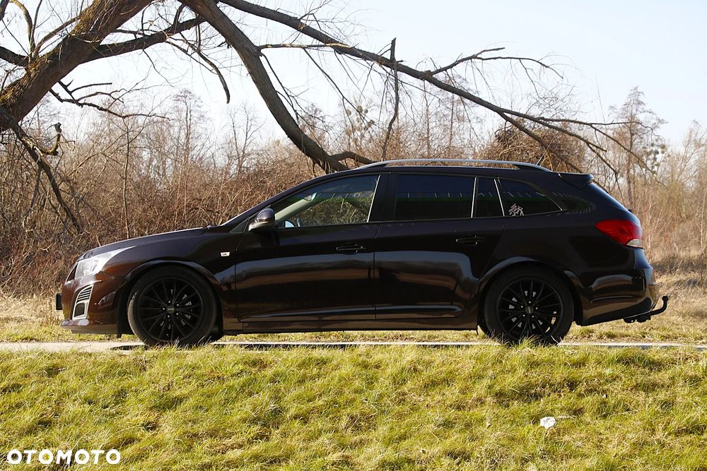 Chevrolet Cruze Station Wagon 1.7TD LT+ - 9