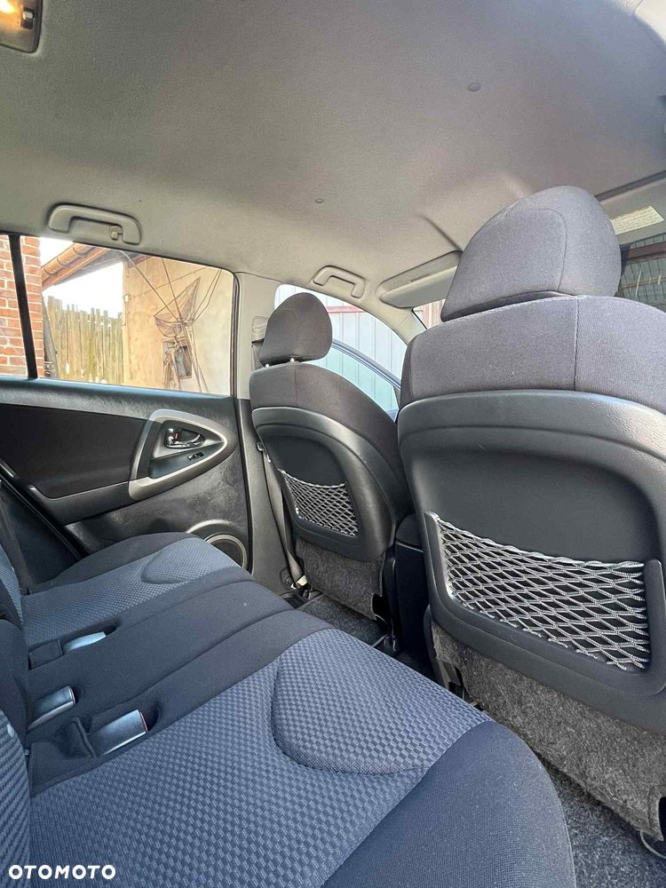 Toyota RAV4 2.2 D-4D 4x4 Sol - 16