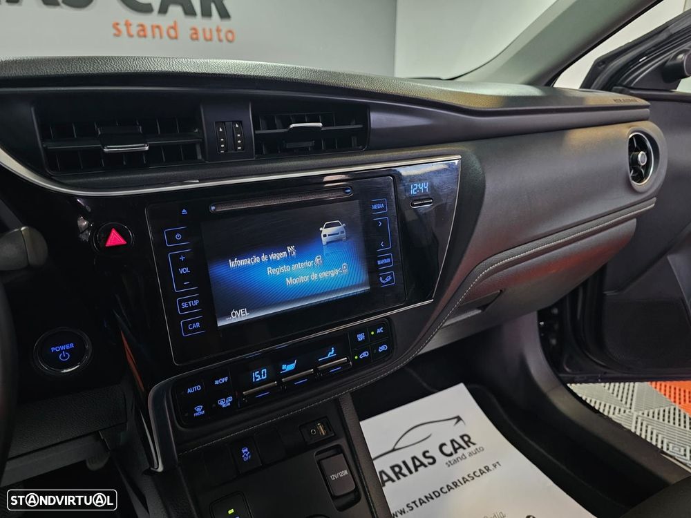 Toyota Auris - 21