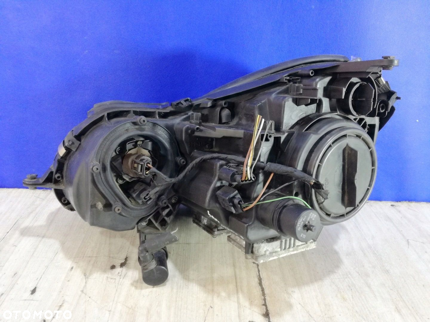 Mercedes E-Klasa W211 2002/2006 lampa reflektor przód prawa Bi-Xenon - 3