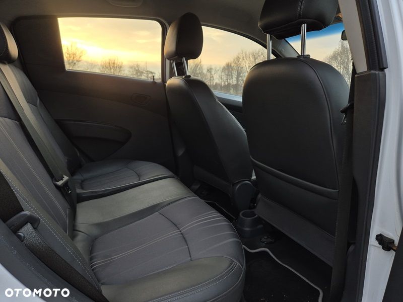 Chevrolet Spark 1.2 LS+ Design - 10