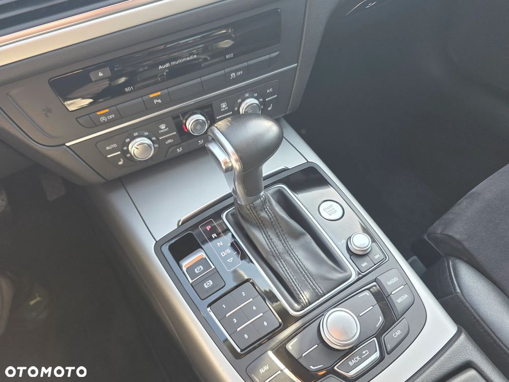 Audi A6 Avant - 16