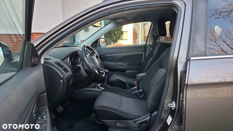 Mitsubishi ASX 1.6 2WD Diamant Edition+ - 17