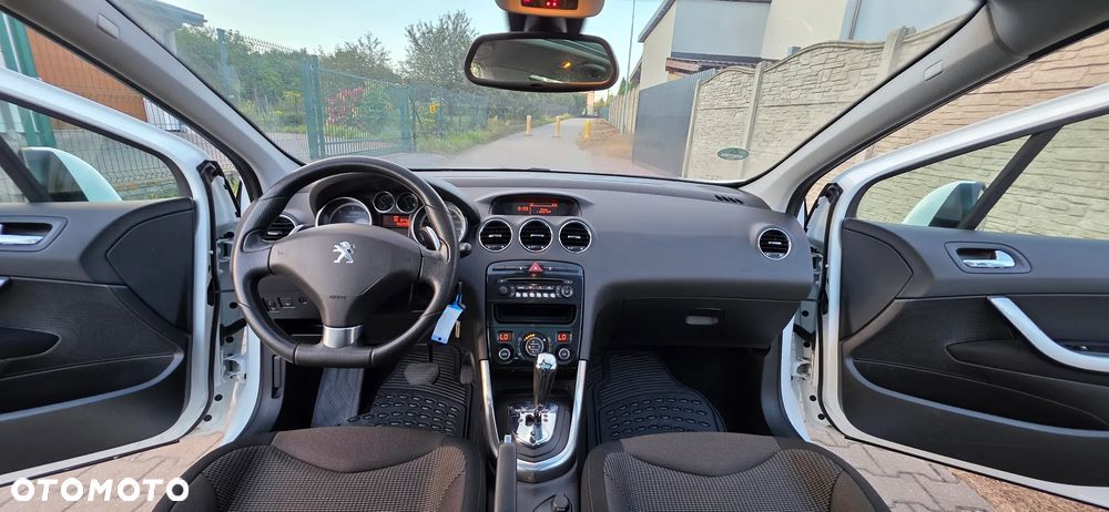 Peugeot 308 e-HDi FAP 115 Stop&Start EGS6 Business Line Niveau 2 - 16