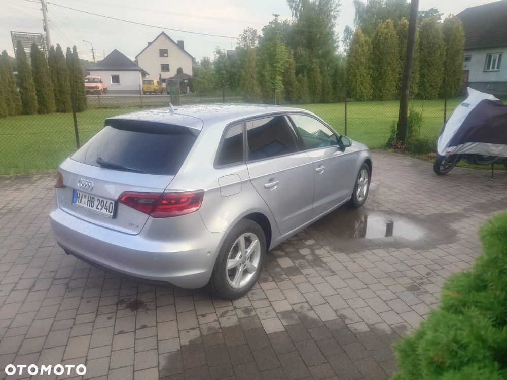 Audi A3 Sportback 1.2 TFSI Ambition S tronic - 5