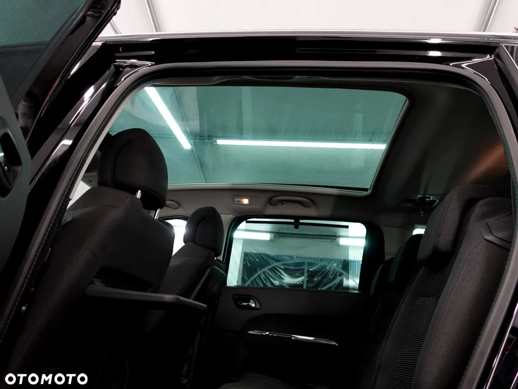 Peugeot 5008 2.0 HDi Allure 7os - 27