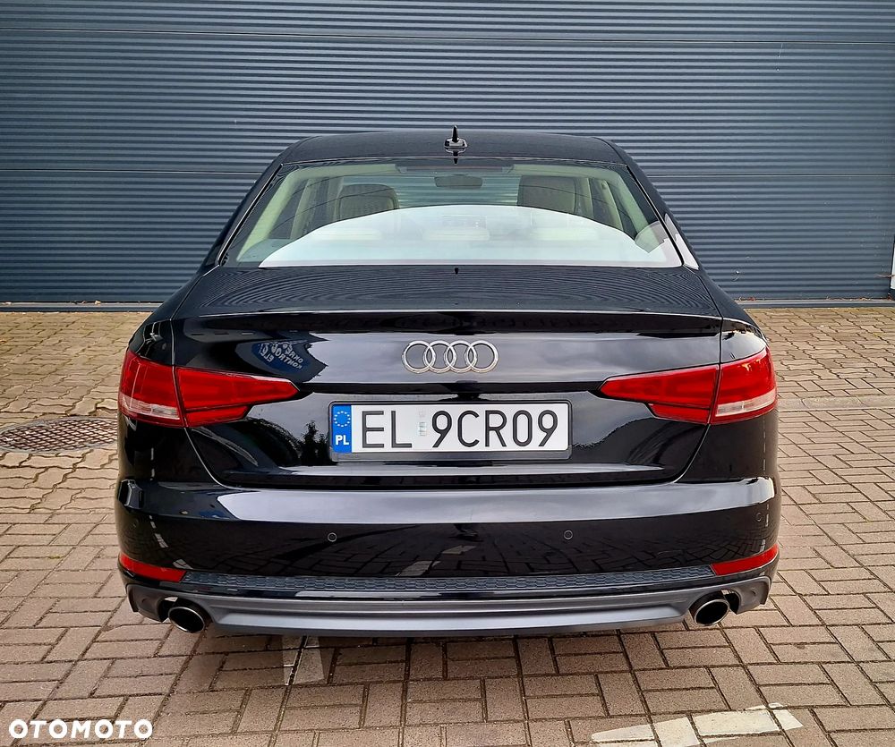 Audi A4 - 12