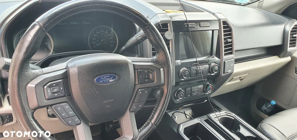 Ford F150 - 15