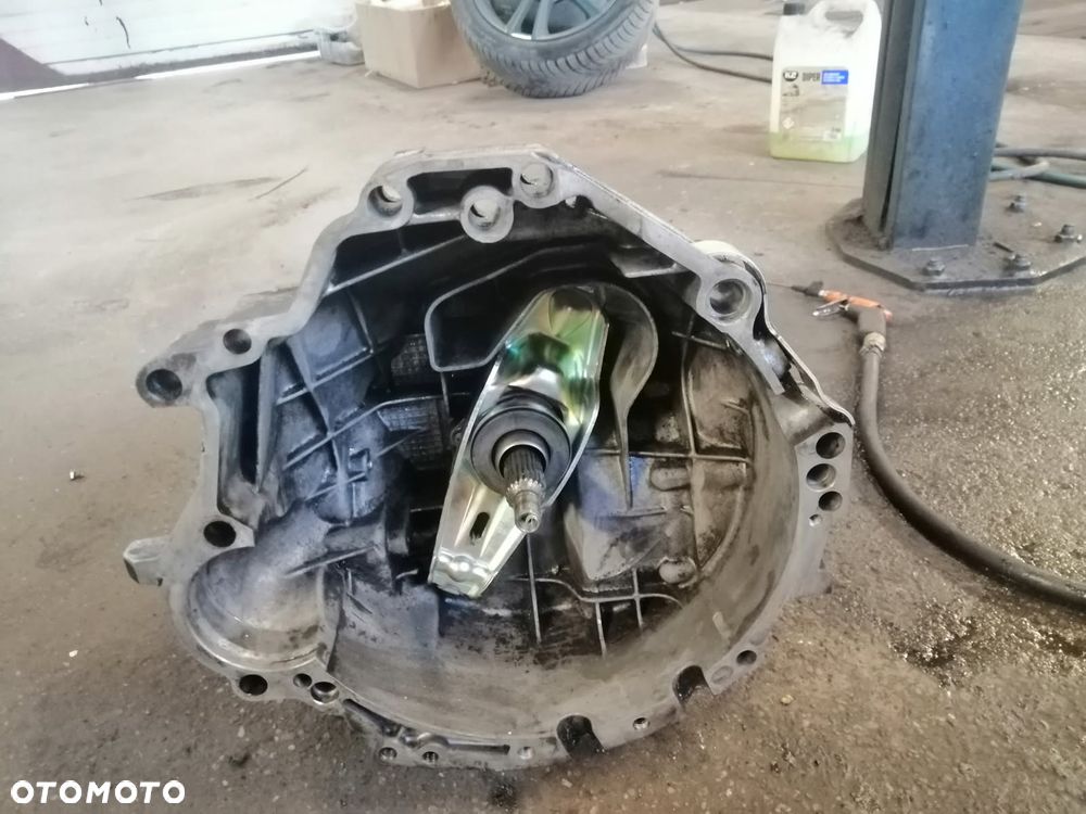 Audi A6 Avant 1.9 TDI - 22