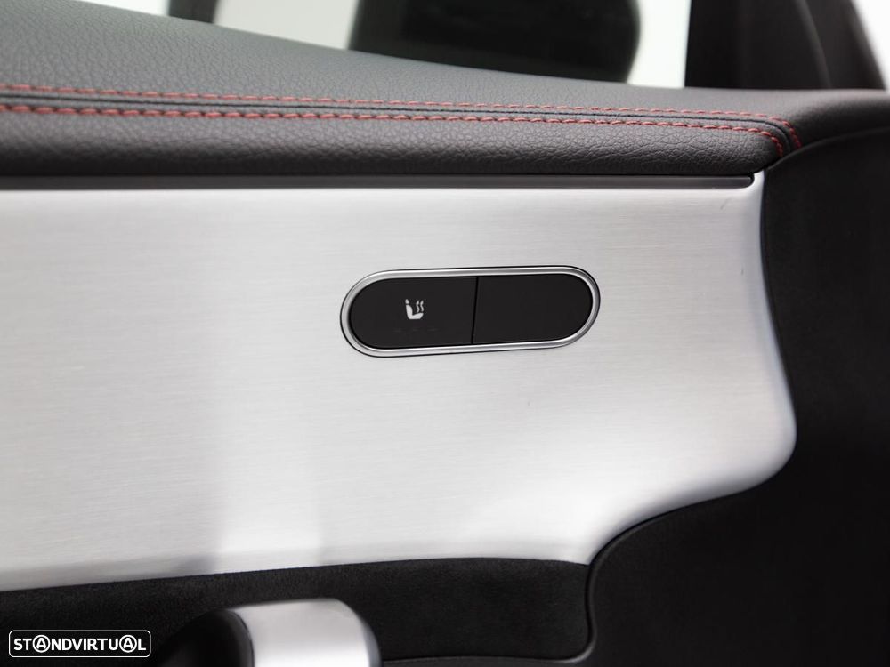 Mercedes-Benz CLA 250 e Shooting Brake AMG Line - 15