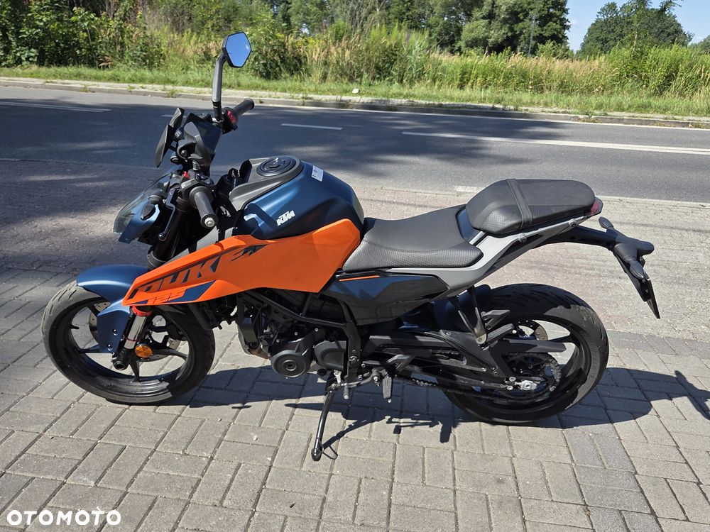 KTM Duke 125 - 22