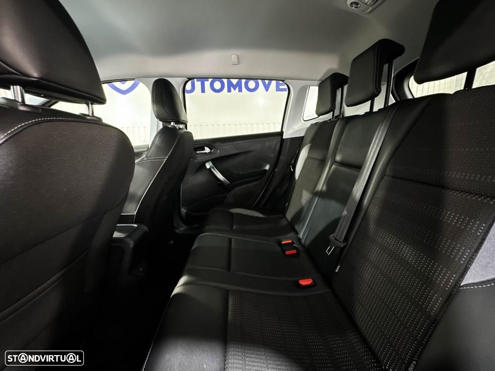 Peugeot 2008 1.2 PureTech GT Line - 10