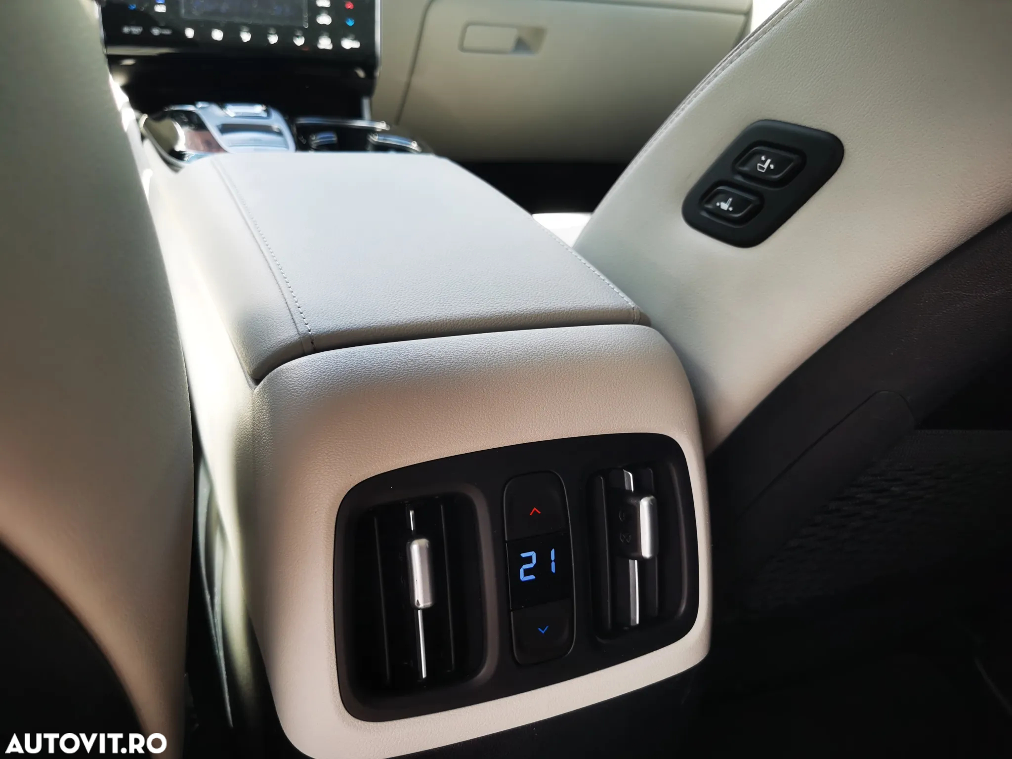 Hyundai Tucson PHEV 1.6 l 265 CP 4WD 6AT Luxury - 8