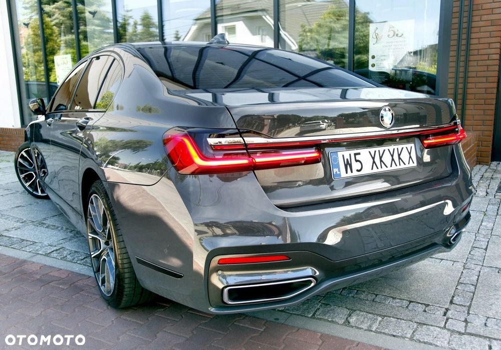 BMW Seria 7 - 29