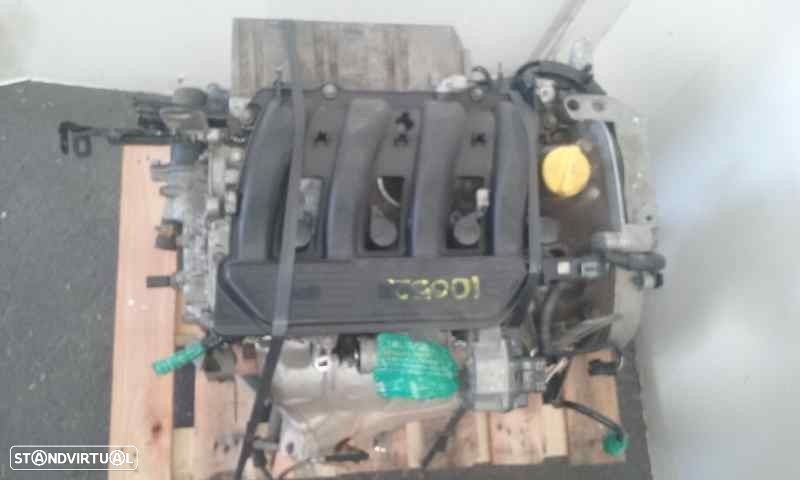 MOTOR COMPLETO RENAULT LAGUNA II 2001 -K4M710 - 4