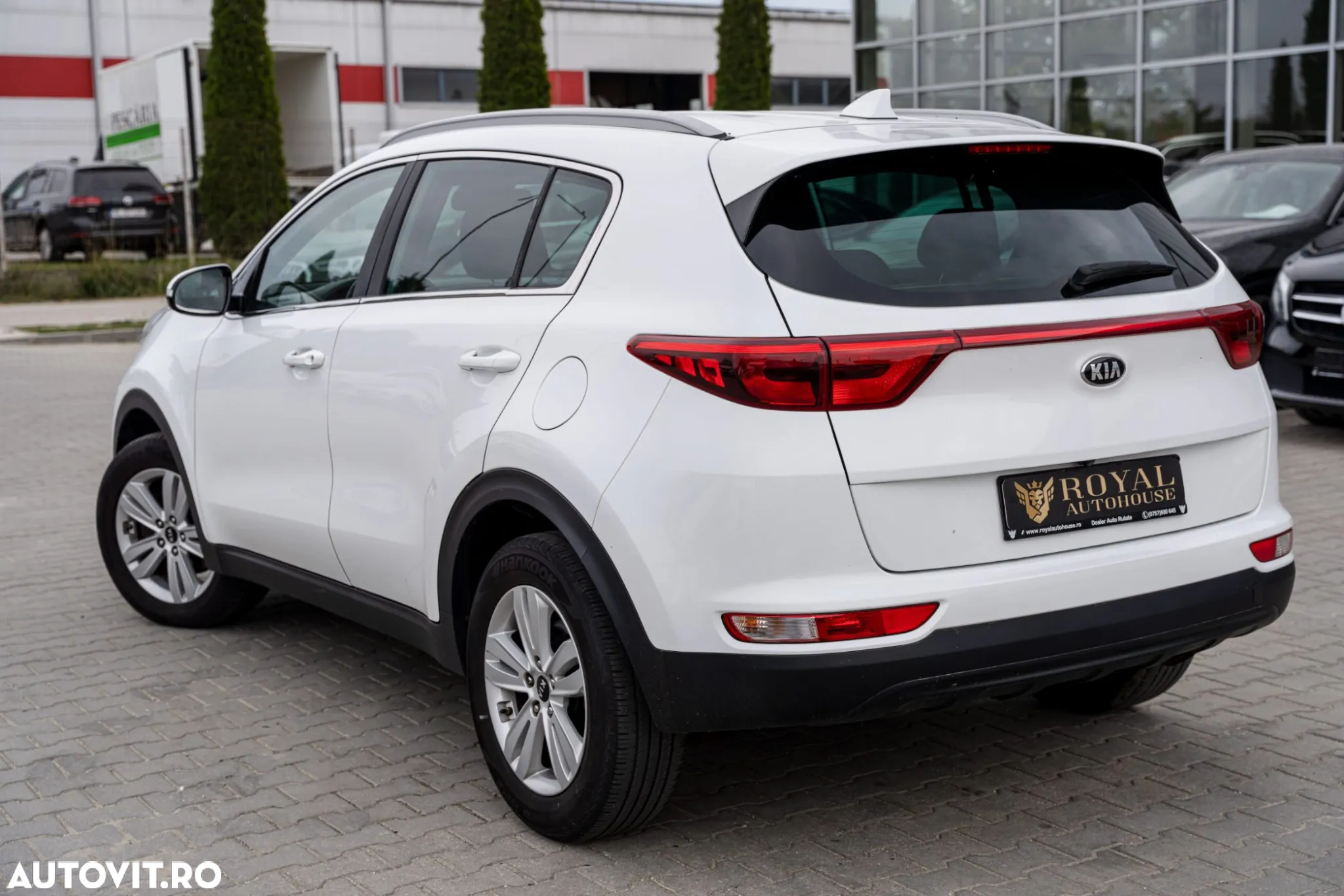 Kia Sportage 1.7 CRDI 2WD Spirit - 3