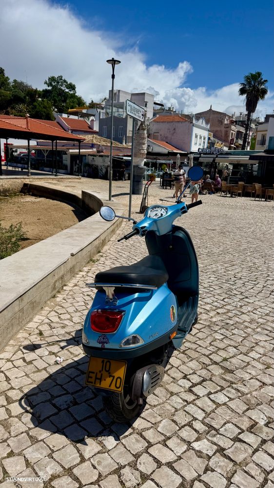 Piaggio Vespa LX 50 2T - 4