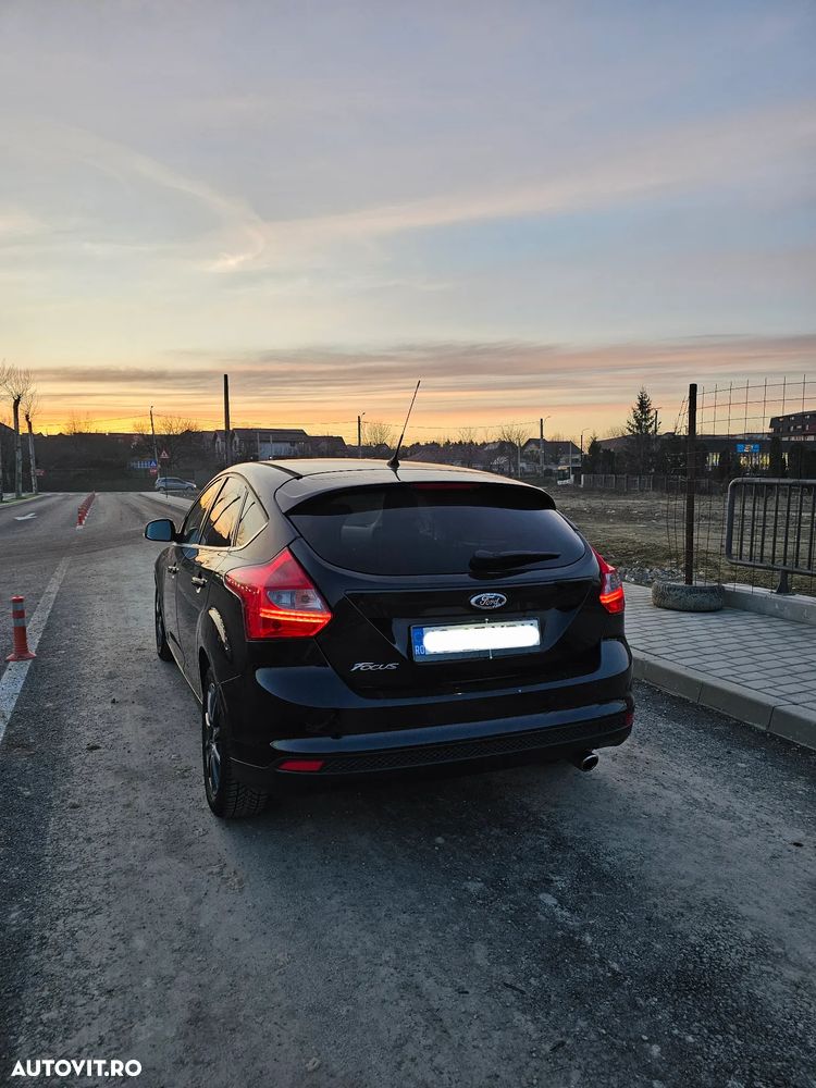 Ford Focus 2.0 TDCI DPF Titanium - 5