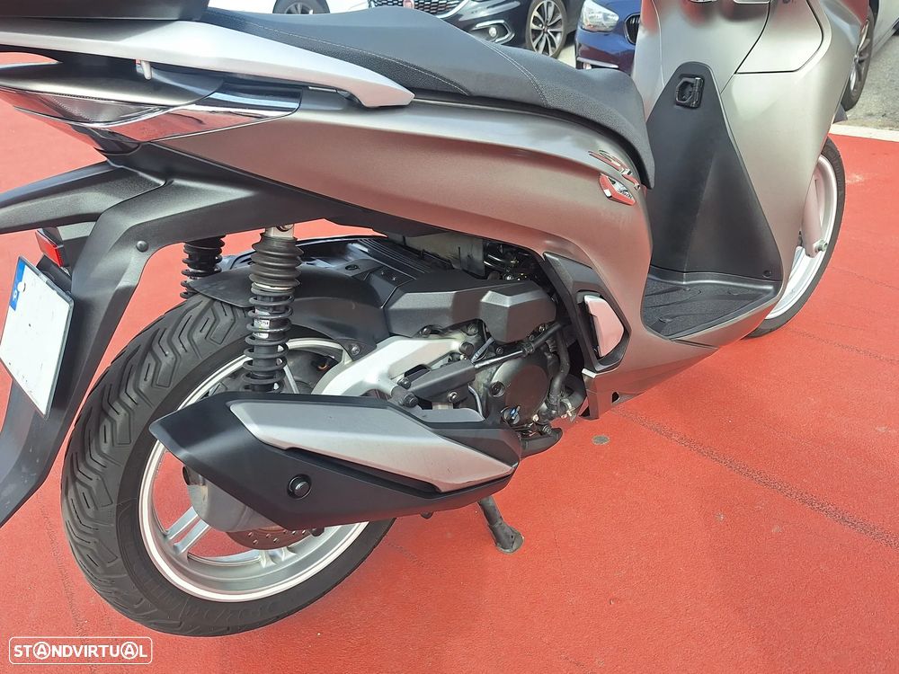 Honda SH Honda SH350i - 3